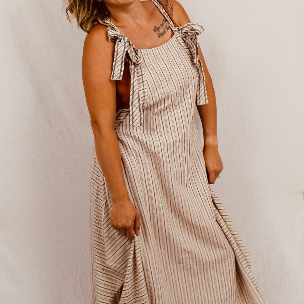 Linen rough edge tie dress